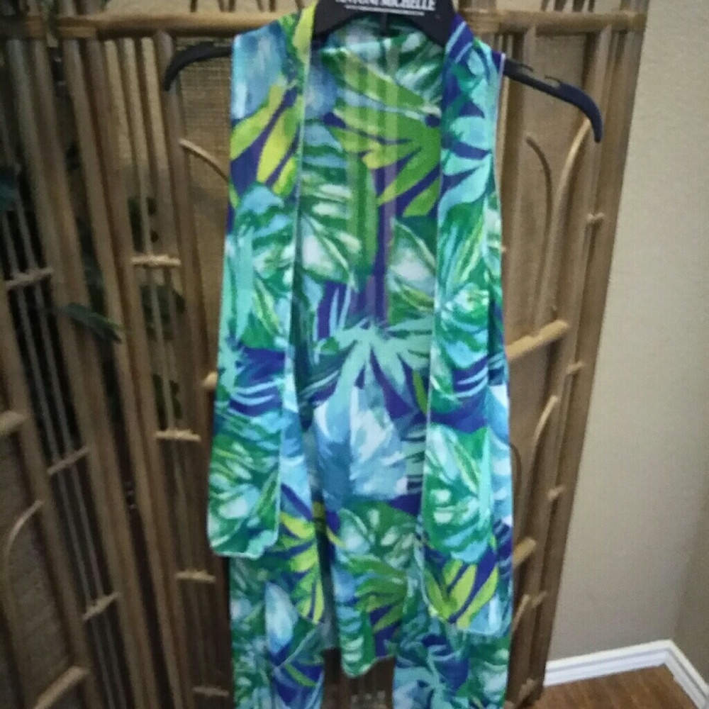 Chiffon vest